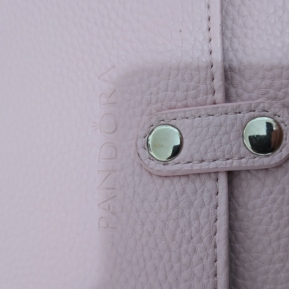 Pandora Jewelry Travel Case - Picture 2 of 8